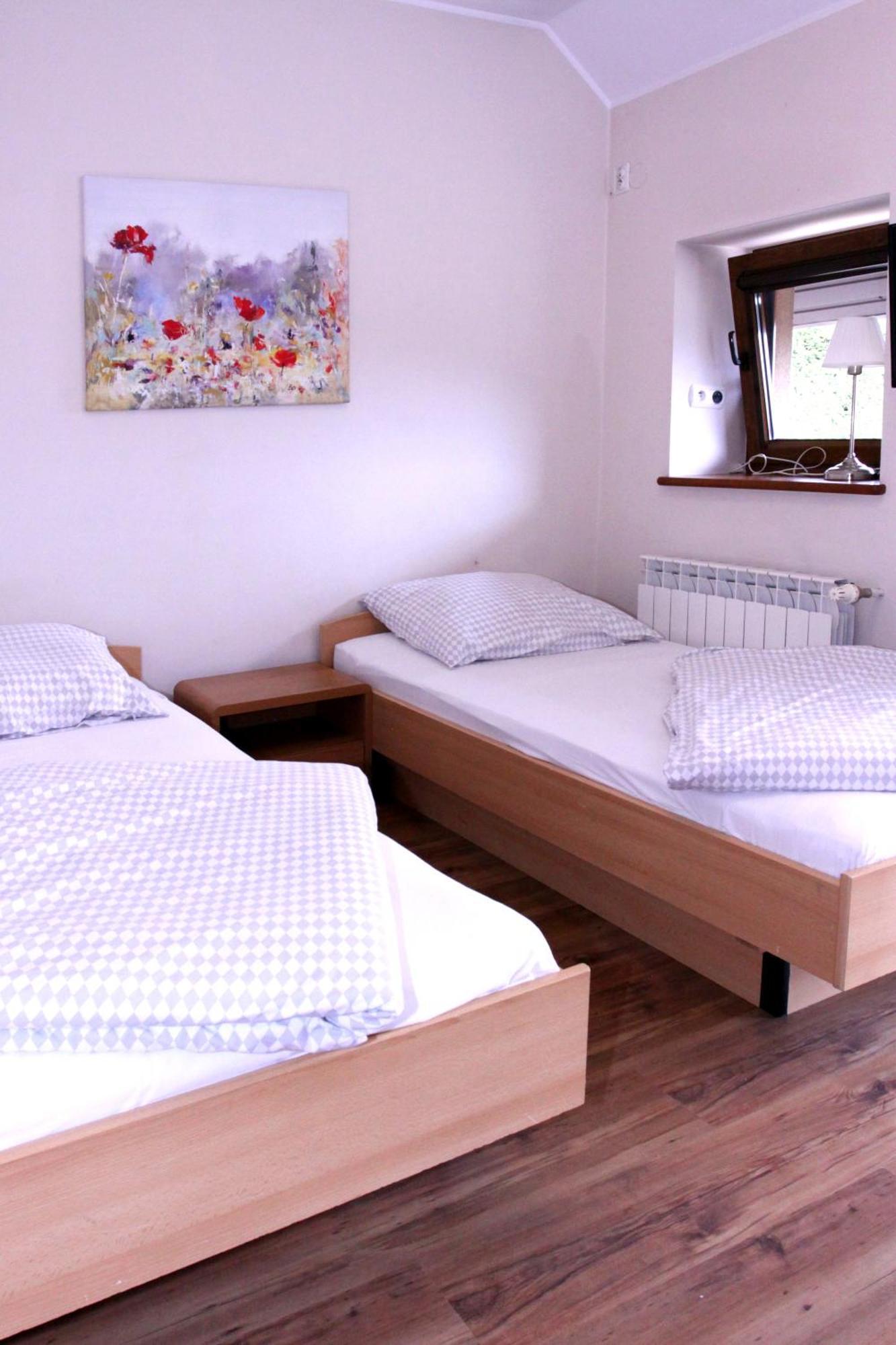 Hotel Dom W Gorach "Tresna" Esterno foto